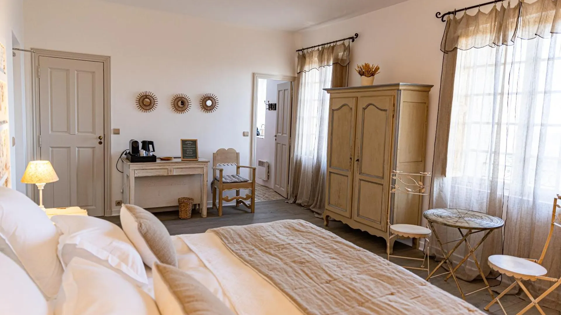 Maison Bournissac Noves 3*,  France